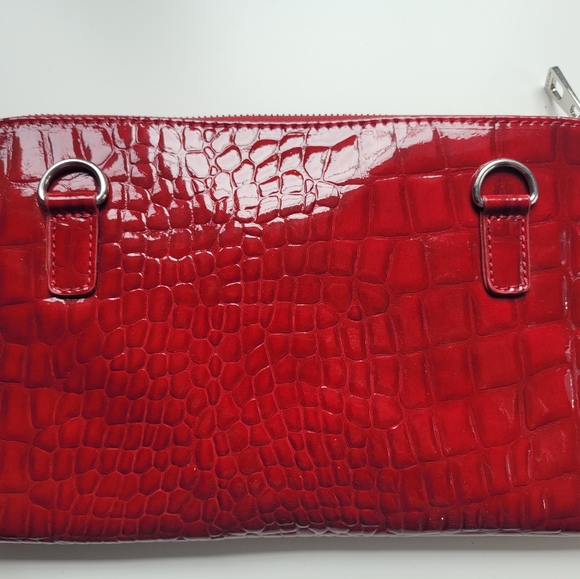 Red snake leather imitation handbag - Picture 2 of 7